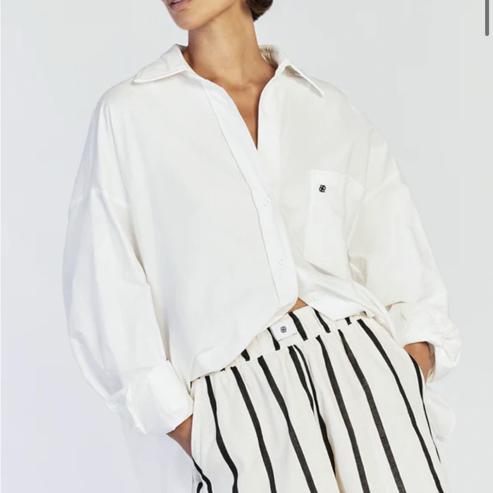 DISSH High Waist Black and White Striped Shorts
